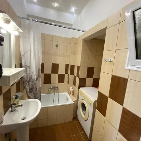 Afroditi Solarium/massage 公寓 *