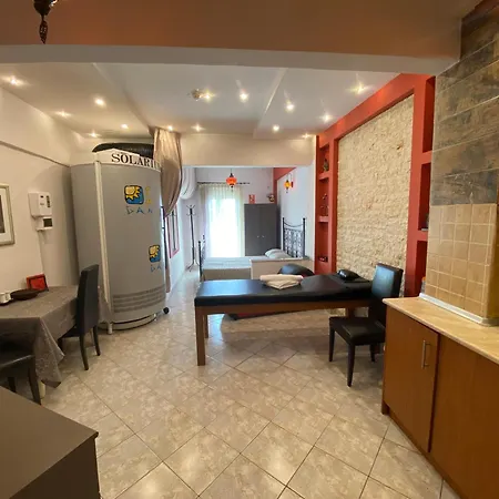 Afroditi Solarium/massage * 塞萨洛尼基